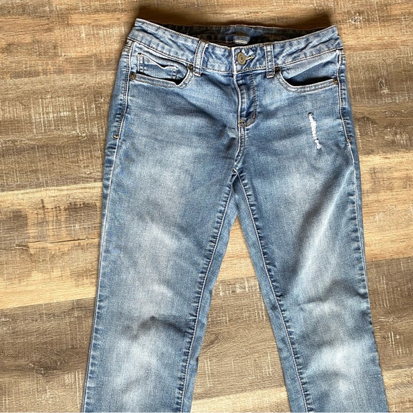 SOLD SO Skinny Jeans Size 7 Light Wash - Picture 2 of 6